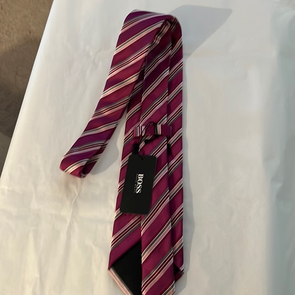 hugo boss purple tie